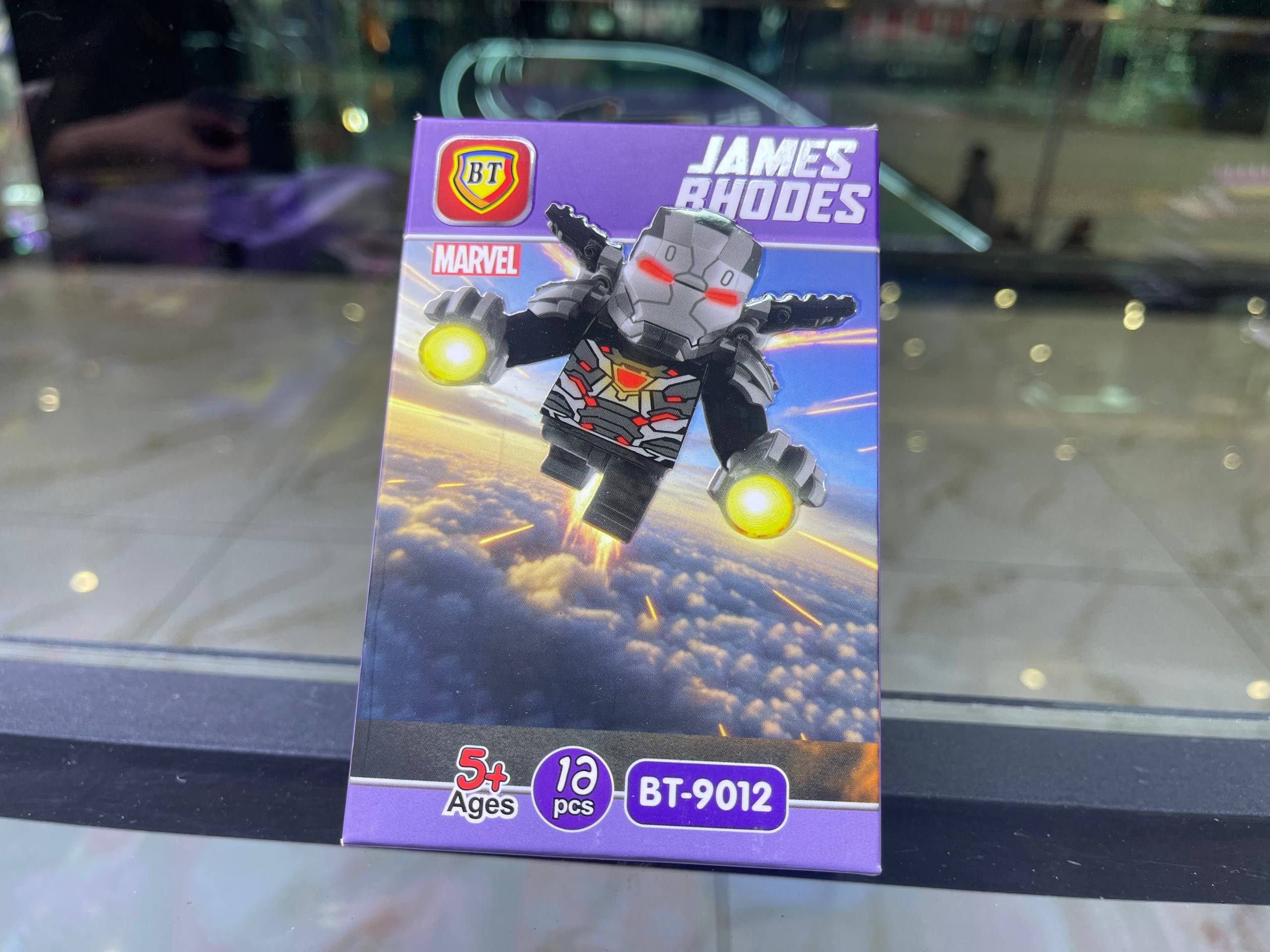 لگوی شخصیت جیمز رودز (War Machine)